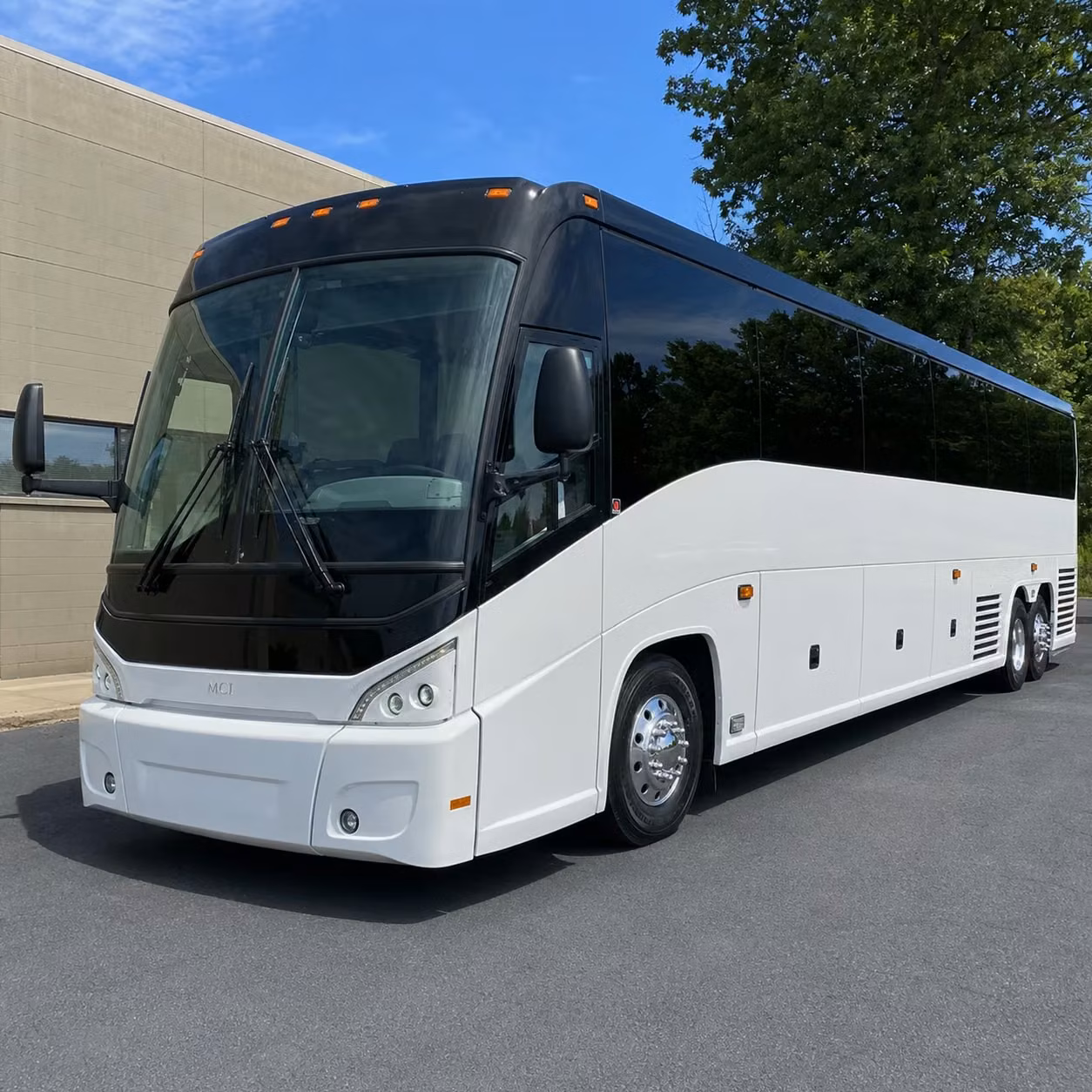 roswell charter bus rental exterior