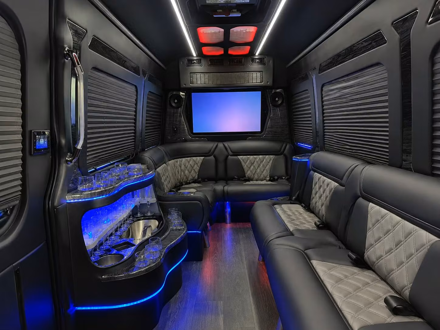 roswellcharterbus com is how roswell families book prom transportation without the runaround