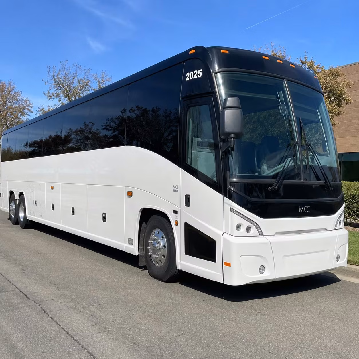 school field trip bus rentals in roswell