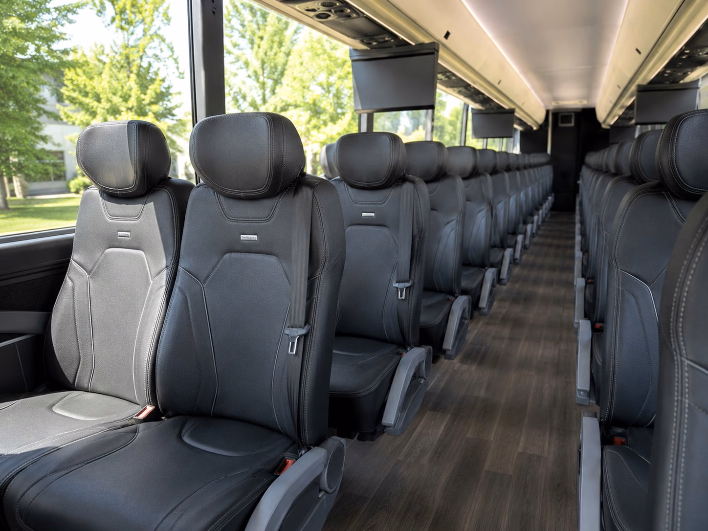 shuttle guests between roswell s historic venues without the parking headaches